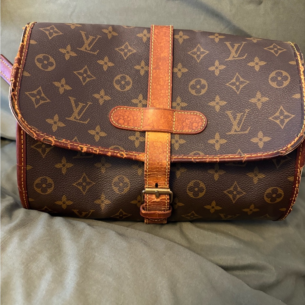 Louis Vuitton Brown Monogram  Bag